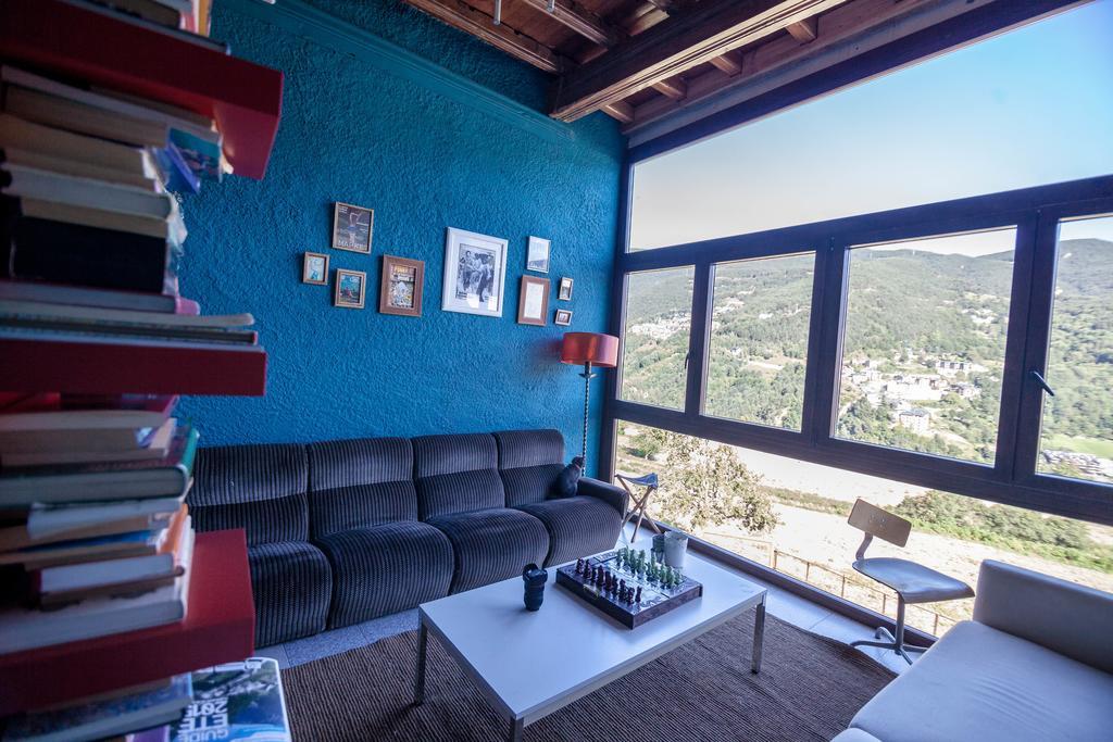 Auberge de jeunesse Borda Jovell à Sispony Extérieur photo